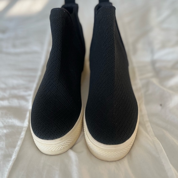Steve Madden Black High Top Platform Sneakers - Picture 1 of 7